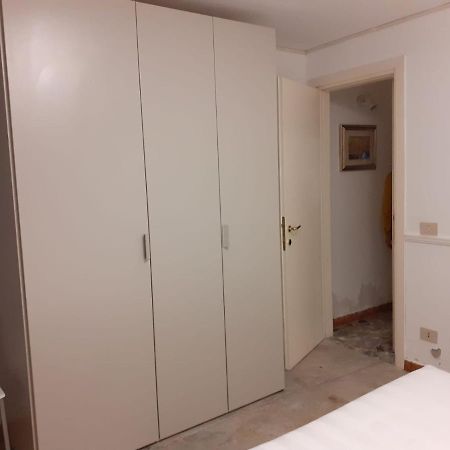 Castello Ground Floor Apartment Венеция Екстериор снимка